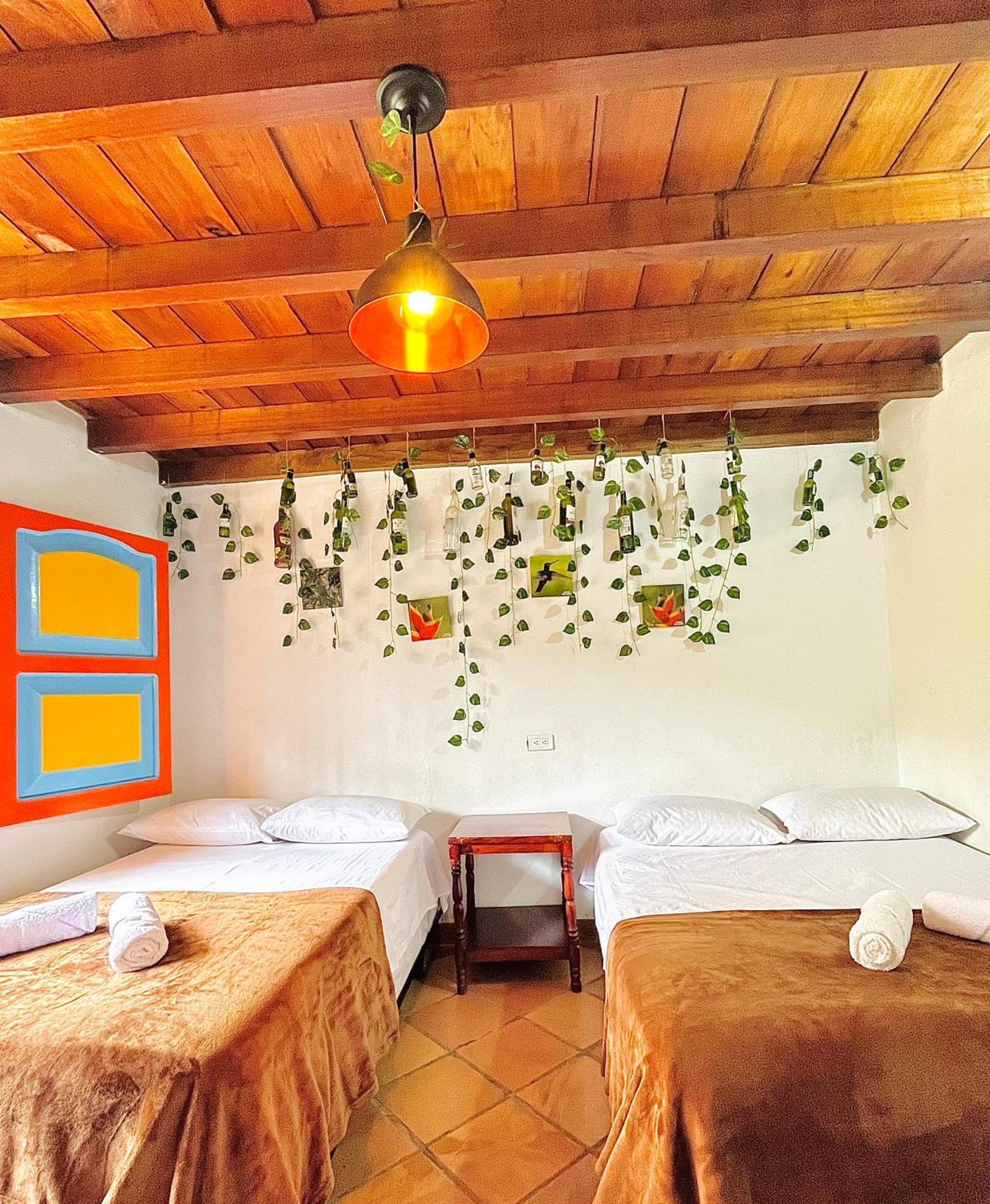 Casa De Las Rocas Hostel Jardín Exterior foto